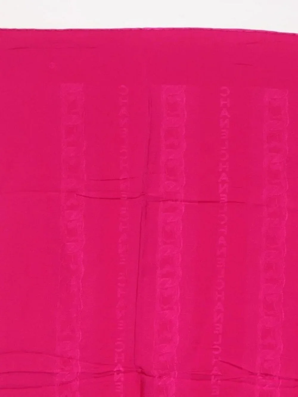 CHANEL Scarf Silk Pink CC Auth 174657A